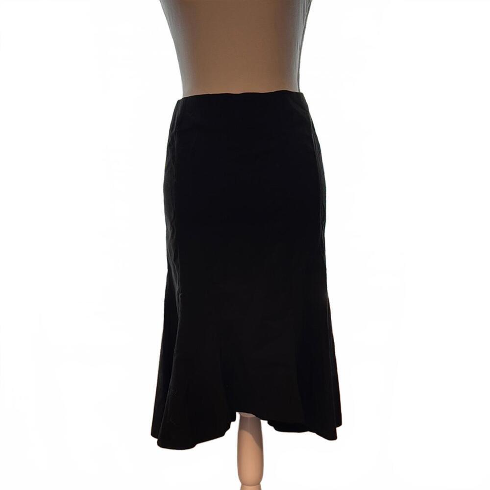 Elegant Black Flared Midi Skirt by Spin Doctor